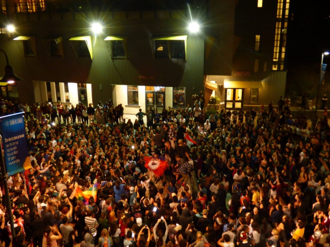 sm_uc_santa_cruz_donald_trump_protest_5.jpg 