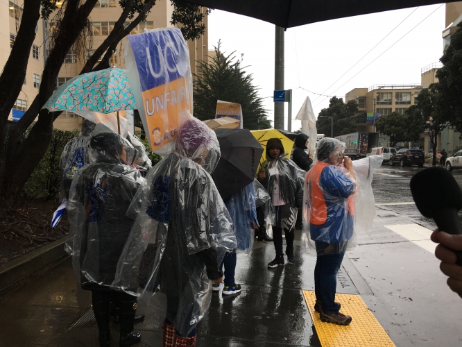 sm_ibt2010_ucsf_strike_picketers1-10-17.jpg 