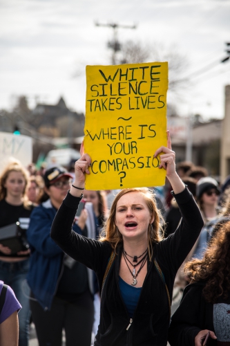 sm_j20-inauguration-day-protest-santa-cruz-25.jpg 