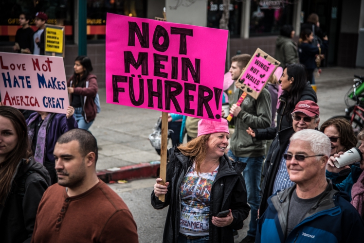 sm_womens_march_santa_cruz_30.jpg 