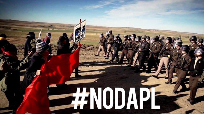 sm_no-dapl-wells-fargo-action.jpg 