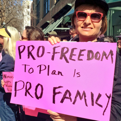 sm_stand-planned-parenthood_9_2-11-17.jpg 