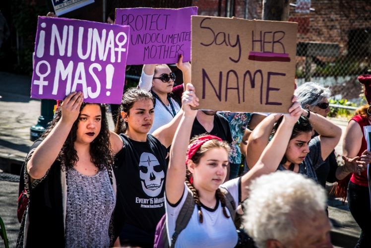 sm_international-womens-day-strike-santa-cruz-2017-22.jpg 