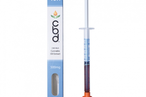 480_cbd-oil-extracts-18-1.jpg