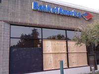 3 Bank of Americas Attacked in Santa Cruz
