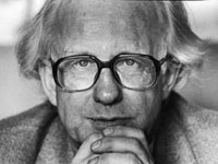 Johan Galtung on Middle East Uprisings and the Decline of American Empire