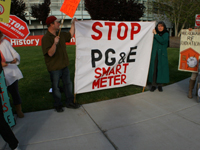 Stop Smart Meters! Disrupts FCC Talk in Silicon Valley