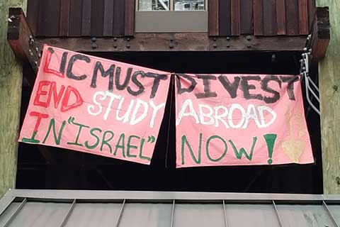 Banner Drop at UC Santa Cruz Calls for Divestment and Ending Study Abroad in Israel