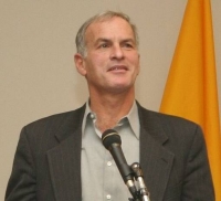 US academic Norman Finkelstein denied entry to Israel