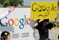 Internet Freedom Defenders Protest Google's Plan for the Internet