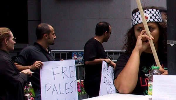 free_palestine_activist.jpg 