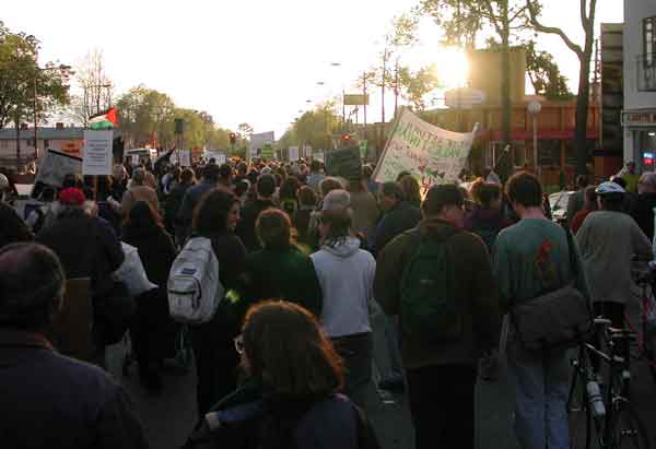 marching_down_university_ave.jpg 