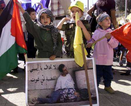 palestinian_child_protest.jpg 