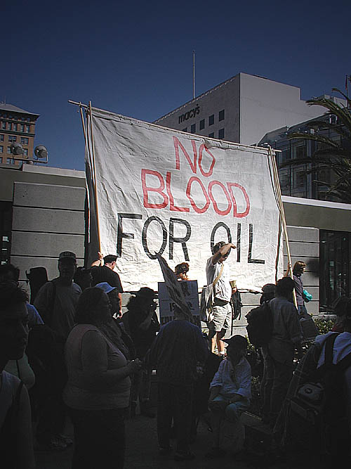 no_blood_for_oil.jpg 