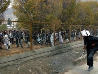 200_afghanprotest4.jpg