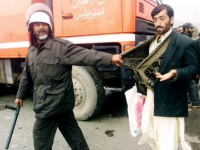 200_afghanprotest7.jpg