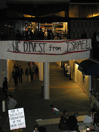 5_divest_from_israel.jpg 