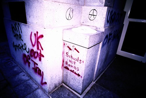 schoolsnotbombs.jpgh34786.jpg 