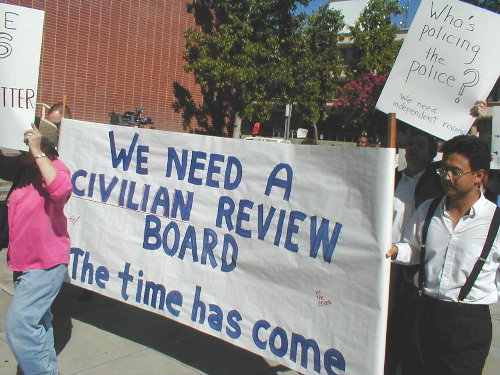 003we_need_a_police_review_board.jpgac6898.jpg 