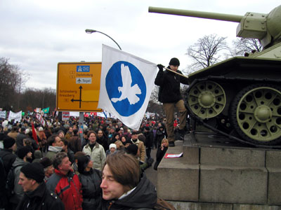 berlin_demo4sm.jpg 