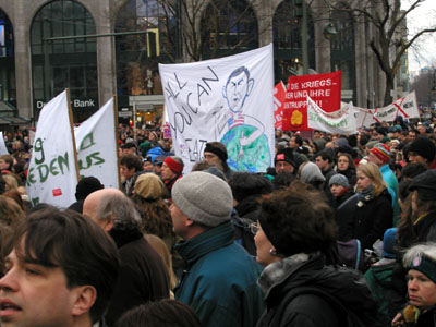 berlin_demo8sm.jpg 