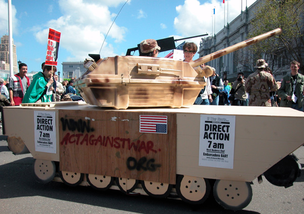 act_against_war_3-15-03.jpglc3800.jpg 