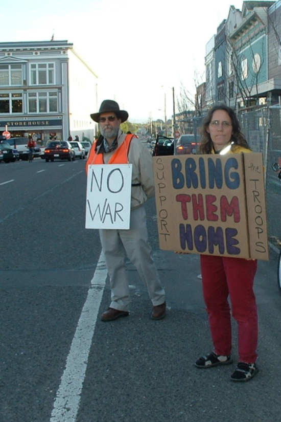 demonstrators24.jpg 