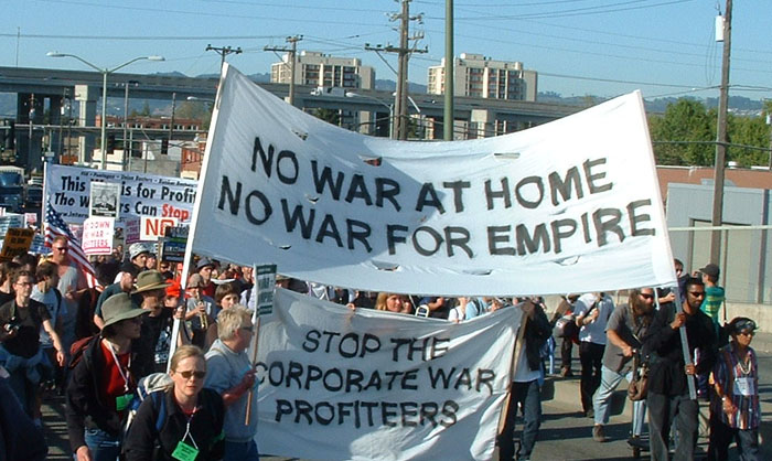 no-war4empire_oakport51203.jpg 