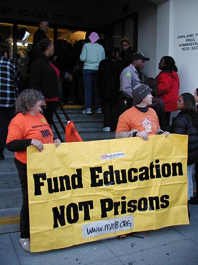 1_fund_education_not_prisons.jpg 