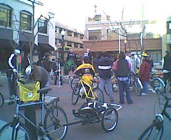 02-27-2004-critical-mass-org-modesto08.jpg 