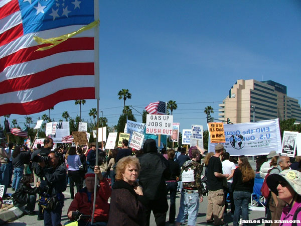 bush-protest-8.jpg 