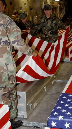 2004aprilus_casket12.jpg 