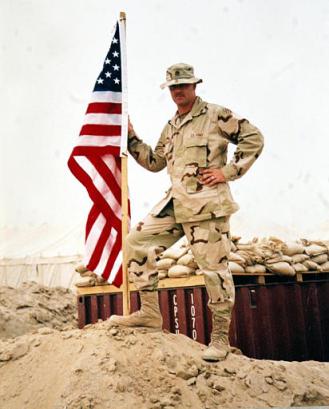 capt.valb10204300141.prisoner_abuse_iraq_valb102.jpe 