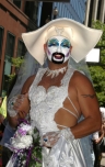 200_sisters_of_perpetual_indulgence_3.jpg