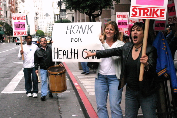honk_for_health_care_2.jpg 