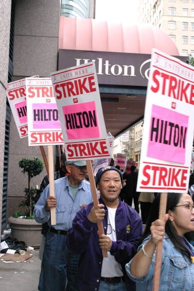 sf_hotel_strike_2.jpg 