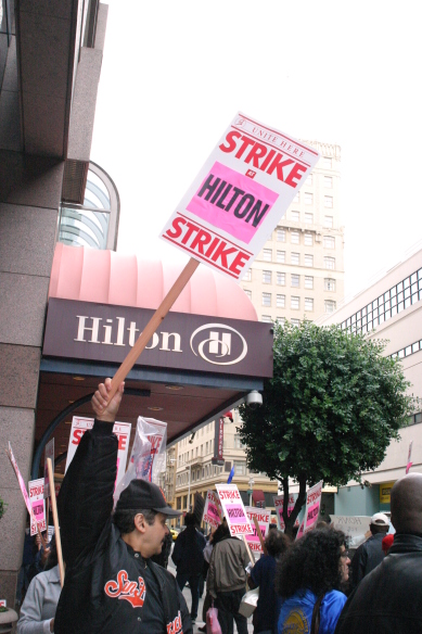 sf_hotel_strike_3.jpg 