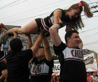 cheerleaderup.jpg 