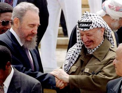 castro_arafat1.jpg