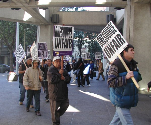 transamerica_picket.jpg 