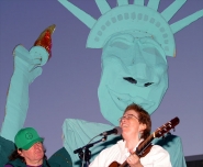 200_singingwithliberty.jpg