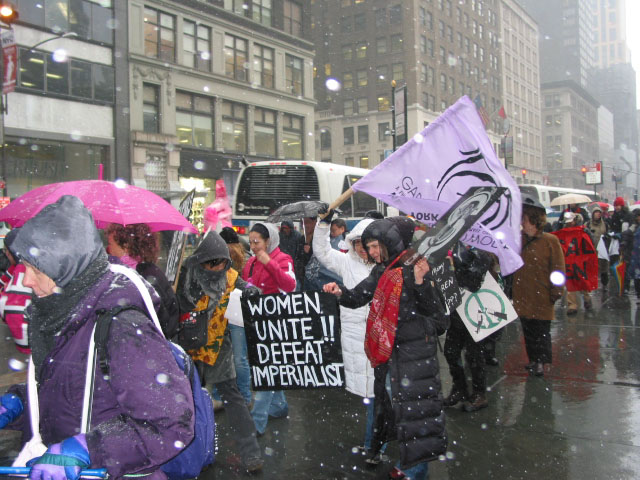 gabnet_iwd_march___rally_1.jpg 