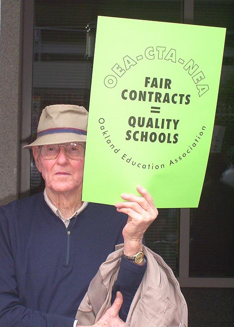 5_oaklandedecationrally.jpg
