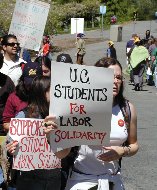 3_uc_student_solidarity.jpg 
