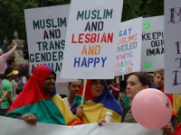 200_muslim_gay_300x225.jpg