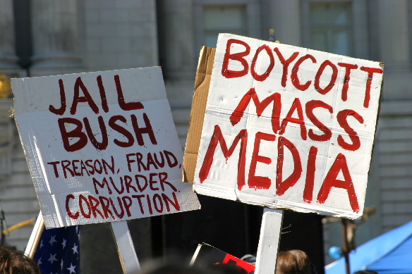 boycott_mass_media.jpg 