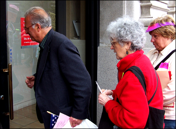 060703seniorsbofa7159.jpg 