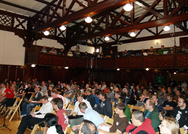 wordcamp_8-5-06.jpg 