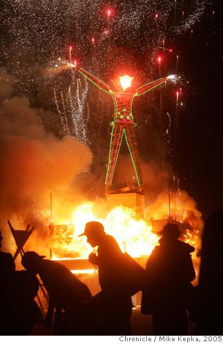 05burningmansfchronkepka.jpg 