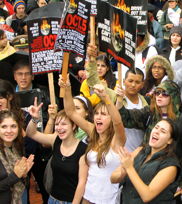 Thousands braved the cold rain in San Francisco today to say "Bush Step Down" and "Drive Out the Bush Regime".
As part of a "national day of mass resistance" San Francisco was one of of over 2